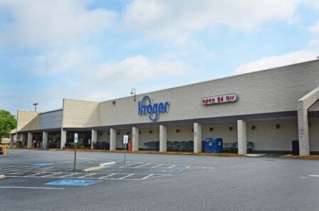3315 S Cobb Dr SE, Smyrna, GA à louer - Photo de l’immeuble – Image 2 sur 15