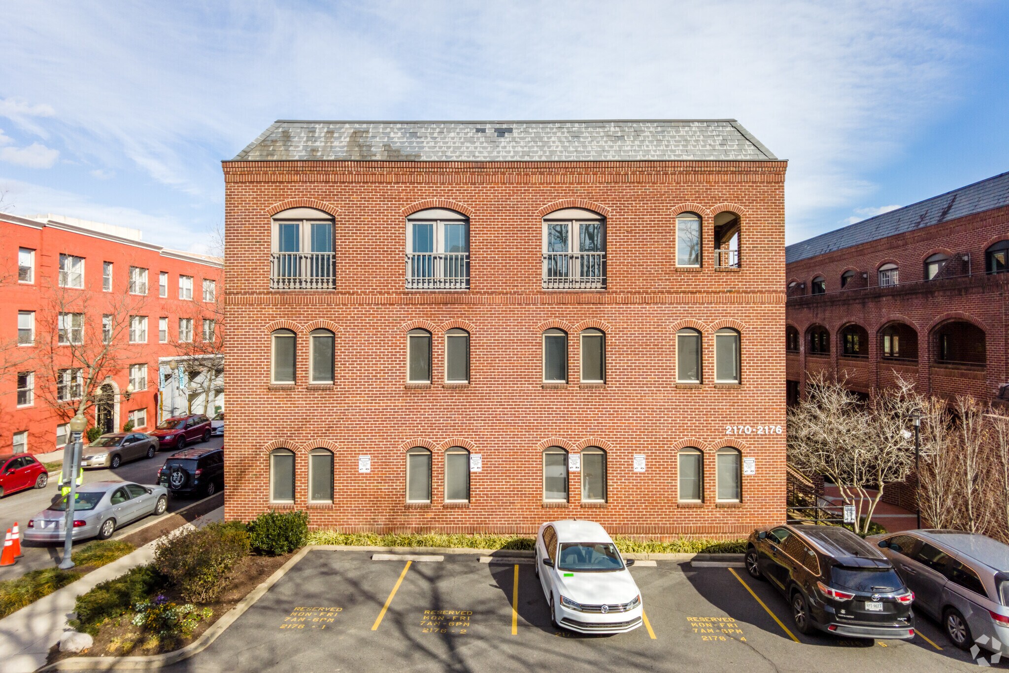 2170-2176 Wisconsin Ave NW, Washington, DC à vendre Photo de l’immeuble– Image 1 sur 23