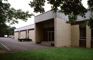Plus de détails pour 120 Circle Dr N, Piscataway, NJ - Industriel/Logistique à louer