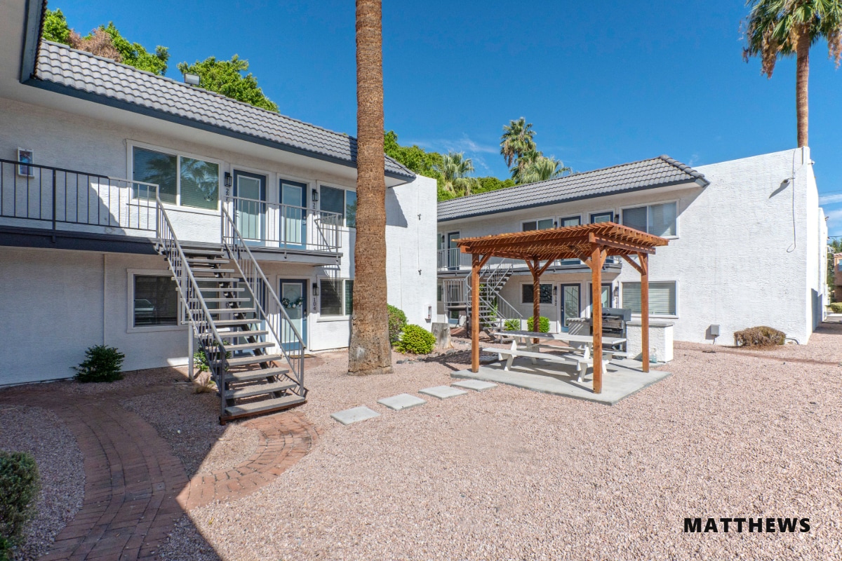 2539-2547 N 48th St, Phoenix, AZ à vendre Photo principale– Image 1 sur 33