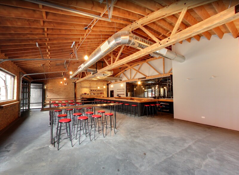 2359 N Milwaukee Ave, Chicago, IL à louer - Photo intérieure – Image 2 sur 9