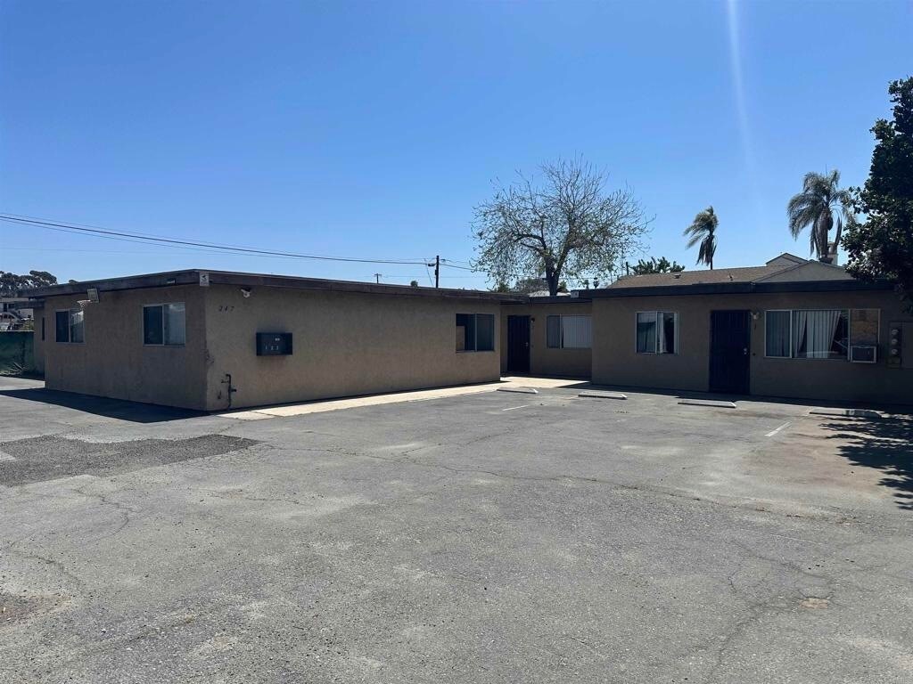 245-247 Euclid Ave, San Diego, CA à vendre Photo de l’immeuble– Image 1 sur 6