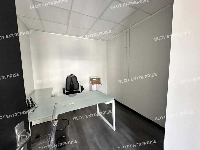 88 Bis Rue De Paris, Rennes à louer - Photo de l’immeuble – Image 2 sur 6