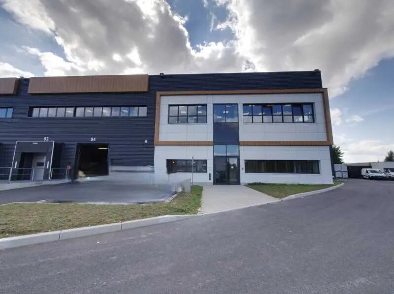 1 Bis Rue Du Meunier, Roissy-en-France à louer Photo de l’immeuble– Image 1 sur 19