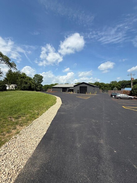 15062 Archer Ave, Lockport, IL à louer - Photo principale – Image 1 sur 21