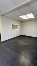 11237 Pellicano Dr, El Paso, TX à louer - Vidéo sur l’annonce professionnelle 