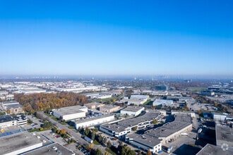 2150 Winston Park Dr, Oakville, ON - VUE AÉRIENNE  vue de carte