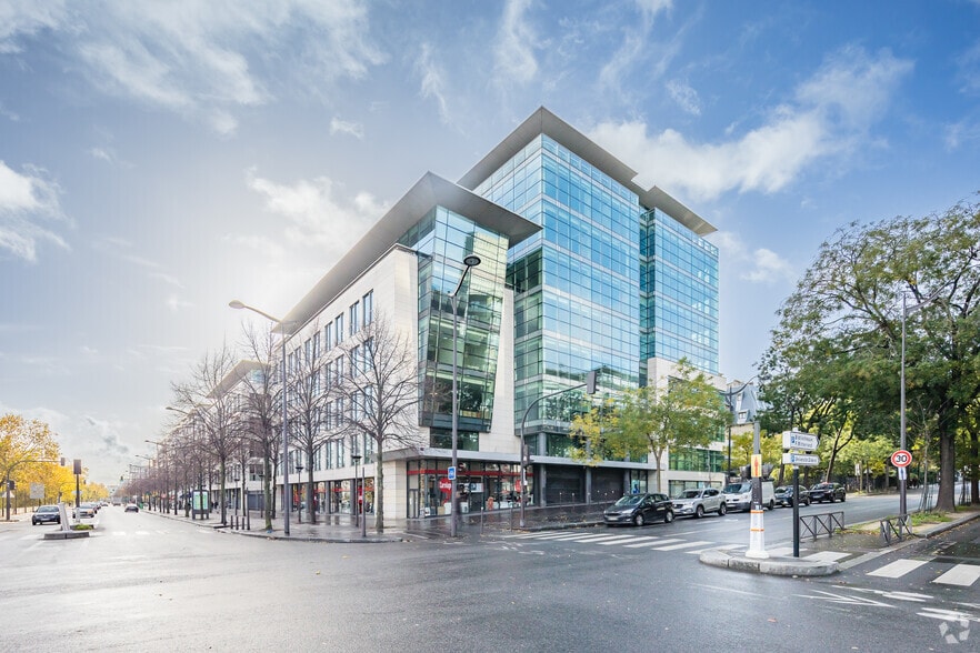 83-87 Quai Panhard Et Levassor, Paris à louer - Photo de l’immeuble – Image 2 sur 4