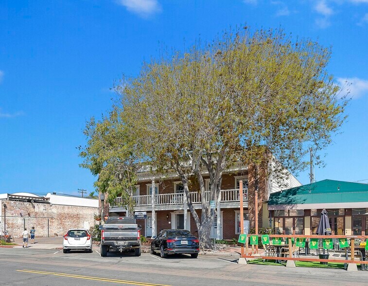 7817 Herschel Ave, La Jolla, CA à louer - Photo de l’immeuble – Image 2 sur 9