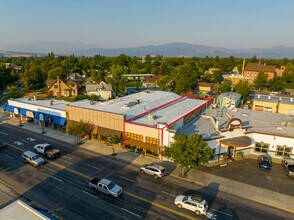 817 S Higgins Ave, Missoula, MT à louer Aérien– Image 1 sur 25