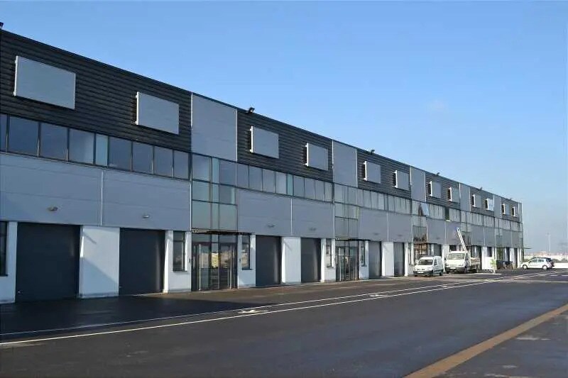 3 Route De La Révolte, Saint-Denis à louer - Photo de l’immeuble – Image 1 sur 21