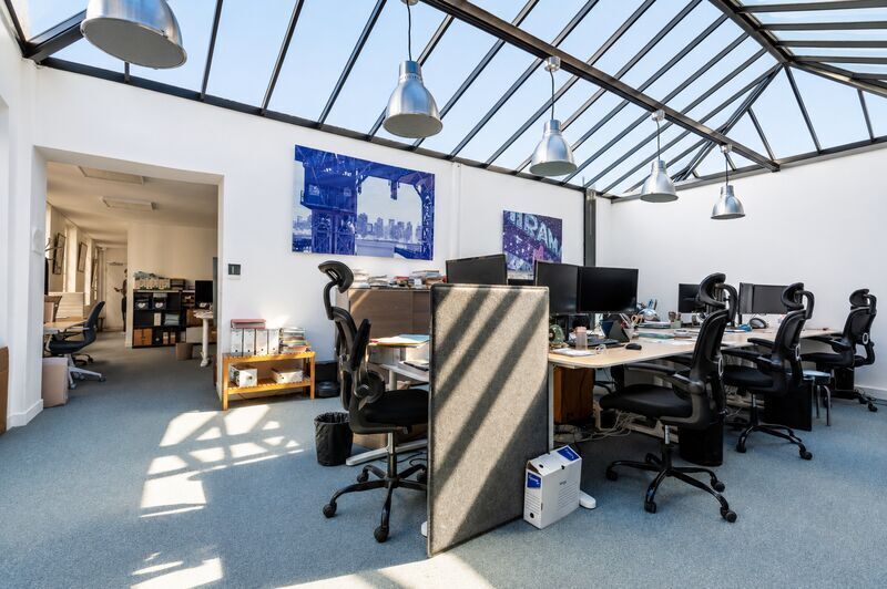 56 Rue Du Faubourg Saint-Antoine, Paris à louer - Photo de l’immeuble – Image 3 sur 15