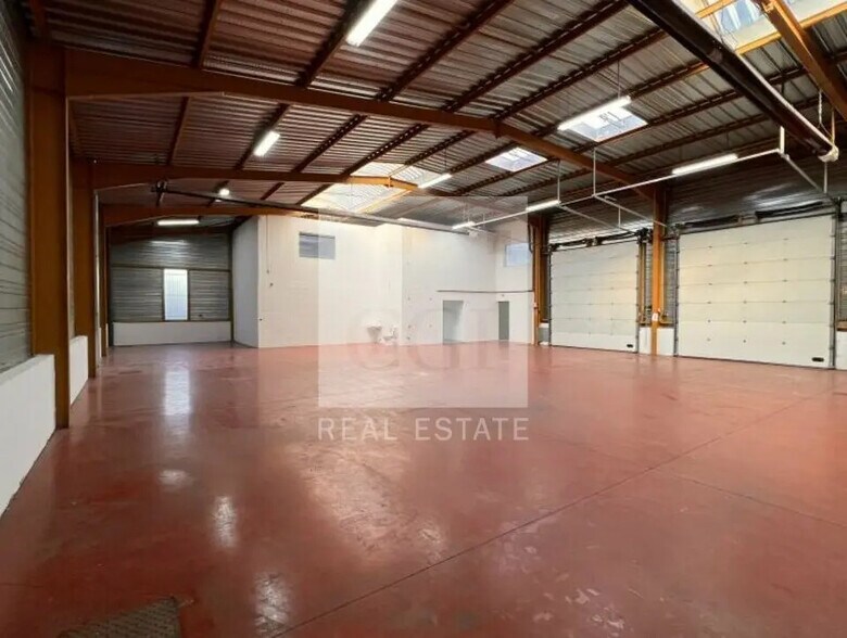 14 Rue André Sentuc, Vénissieux à louer - Photo de l’immeuble – Image 2 sur 11