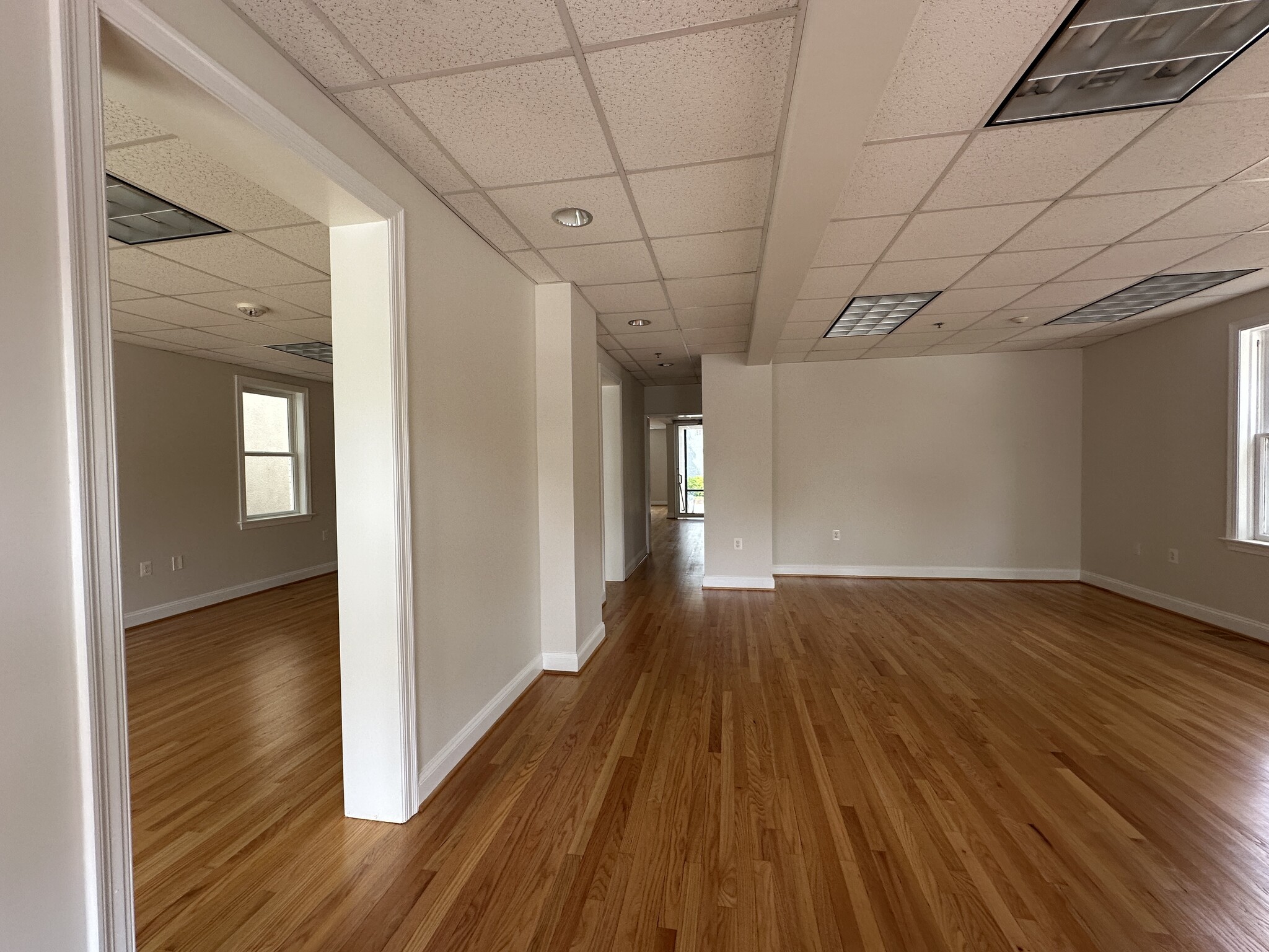 532 N Washington St, Alexandria, VA à louer Photo intérieure– Image 1 sur 9
