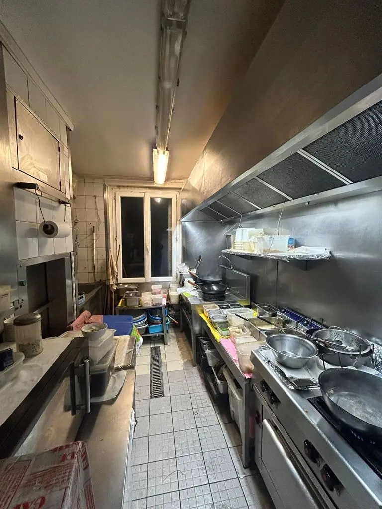 Local commercial dans Paris à louer Photo intérieure– Image 1 sur 5