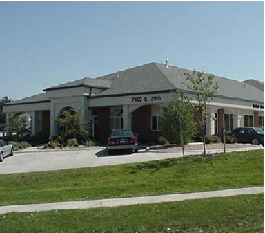 7160 S 29th St, Lincoln, NE à louer - Photo de l’immeuble – Image 3 sur 7