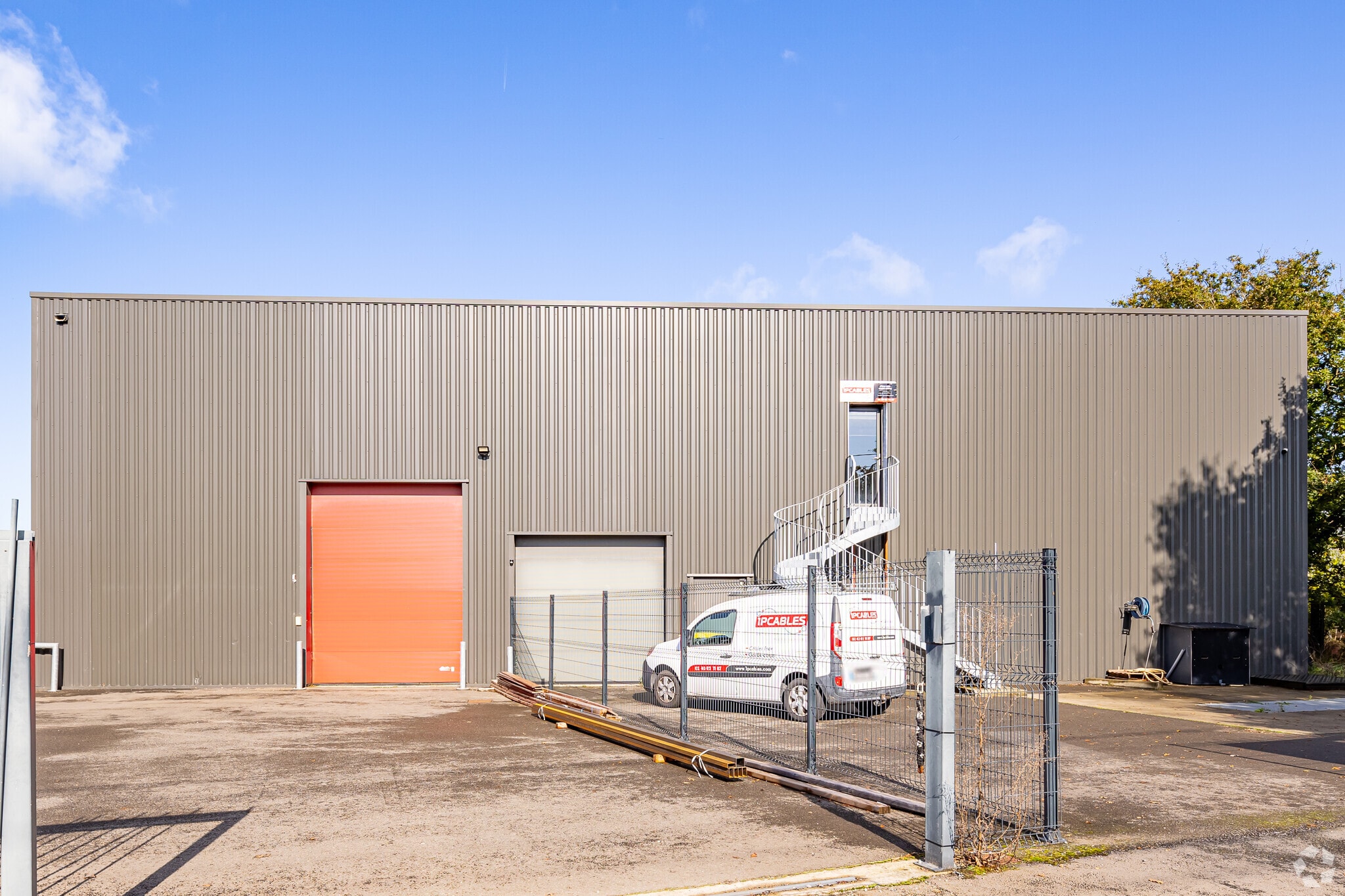 10 Rue Du Moulin Des Landes, LES SORINIÈRES à louer Photo principale– Image 1 sur 9