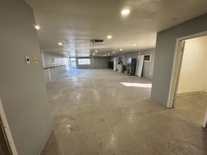 1655-1657 W Base Line St, San Bernardino, CA à louer Photo intérieure– Image 1 sur 21