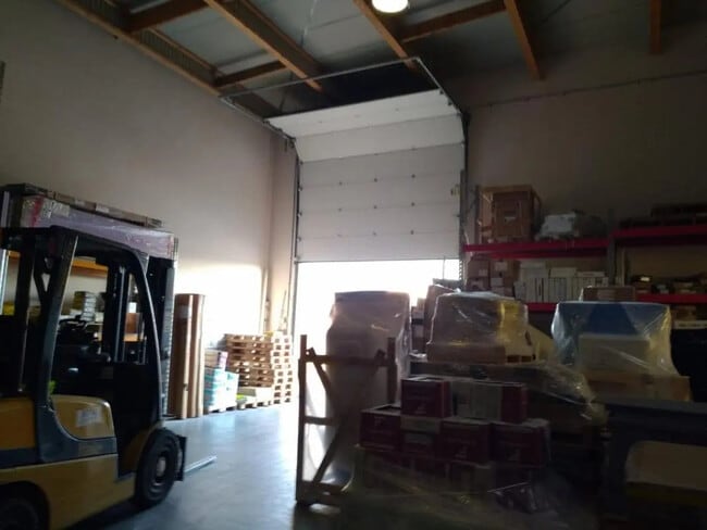 Plus de détails pour Industriel/Logistique à vendre