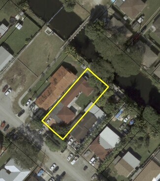 Plus de détails pour 77 Northwest Blvd, Miami, FL - Logement à vendre