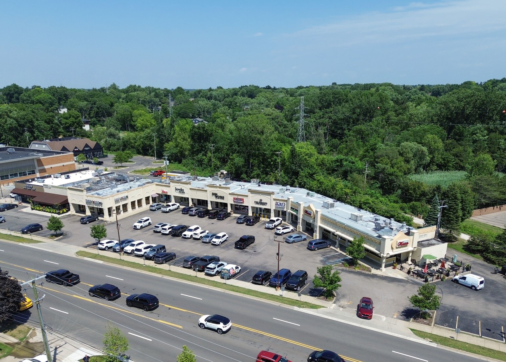 4139-4189 Orchard Lake Rd, Orchard Lake, MI à louer Photo principale– Image 1 sur 3
