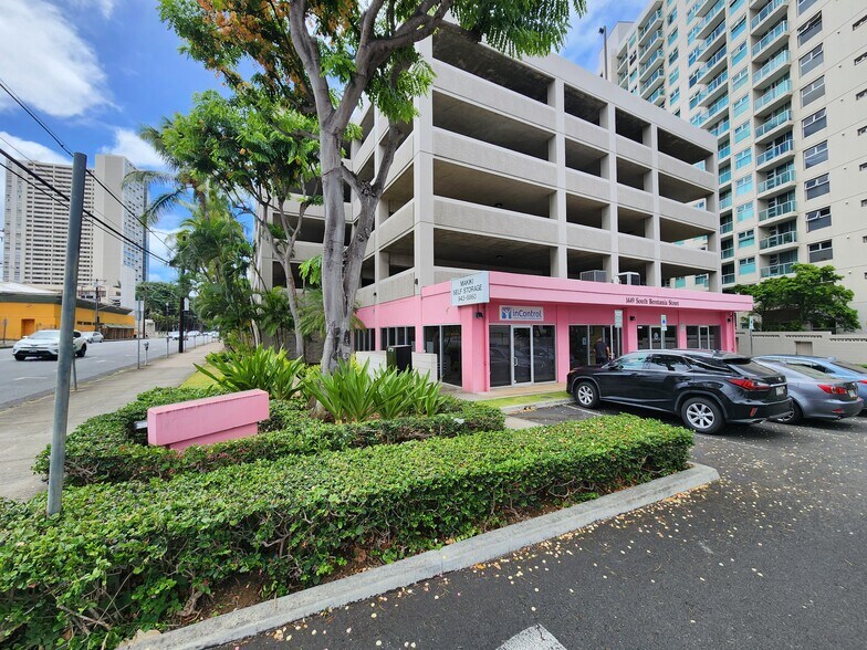1449 S Beretania St, Honolulu, HI à louer - Photo de l’immeuble – Image 2 sur 12