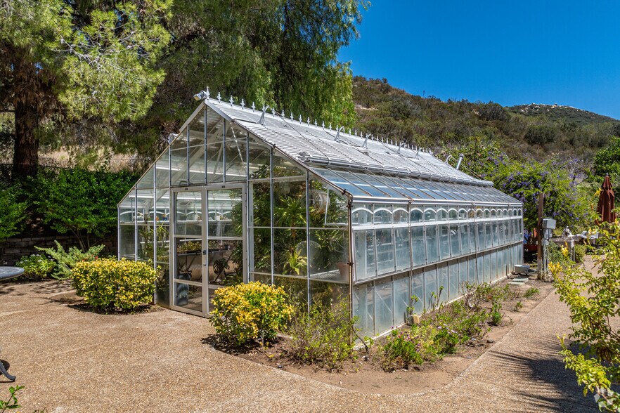 12750 Monte Vista Rd, Poway, CA à vendre - Photo de l’immeuble – Image 3 sur 8