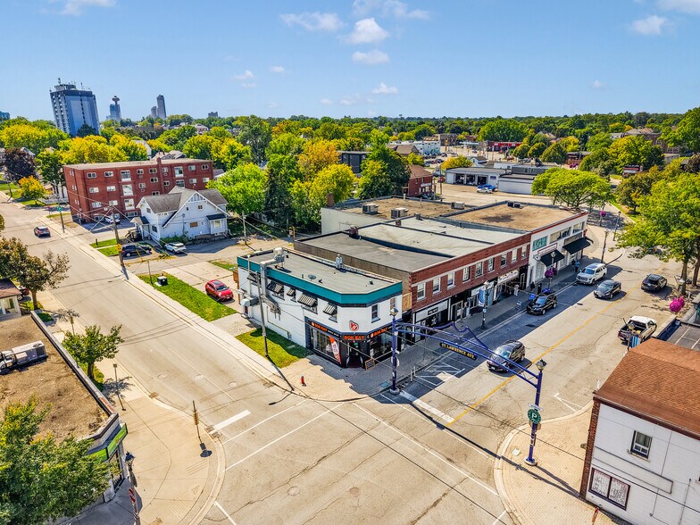 4654 Queen St, Niagara Falls, ON à vendre - Photo de l’immeuble – Image 2 sur 24
