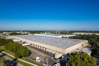 Plus de détails pour 3102 Queen Palm Dr, Tampa, FL - Industriel/Logistique à louer