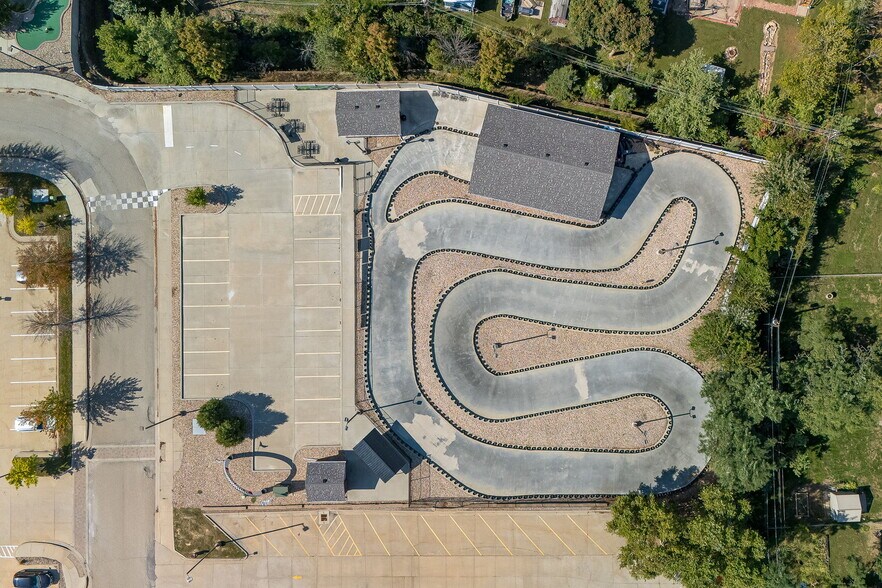 5328 N Belt Hwy, Saint Joseph, MO à vendre - Photo principale – Image 2 sur 3