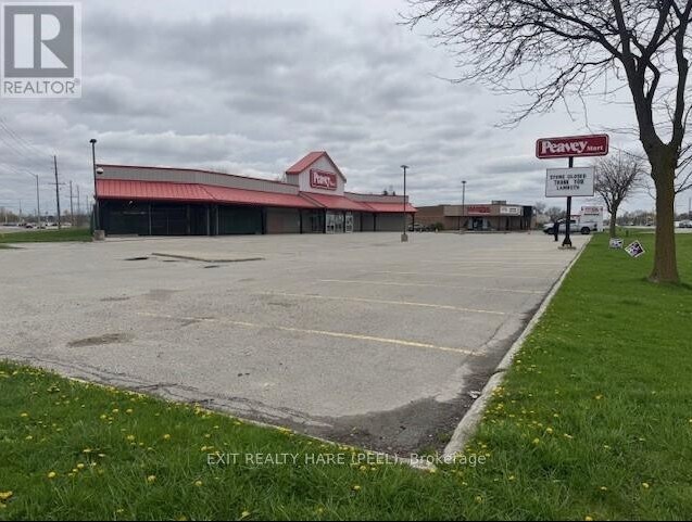 1780 Wharncliffe Rd S, London, ON à louer - Photo de l’immeuble – Image 3 sur 21