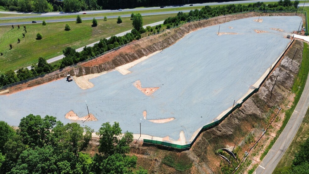 7607 Little Egypt Road Rd, Stanley, NC à louer - Photo de l’immeuble – Image 3 sur 6
