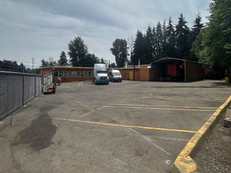 8425 1st Ave S, Seattle, WA à louer - Photo de l’immeuble – Image 2 sur 4