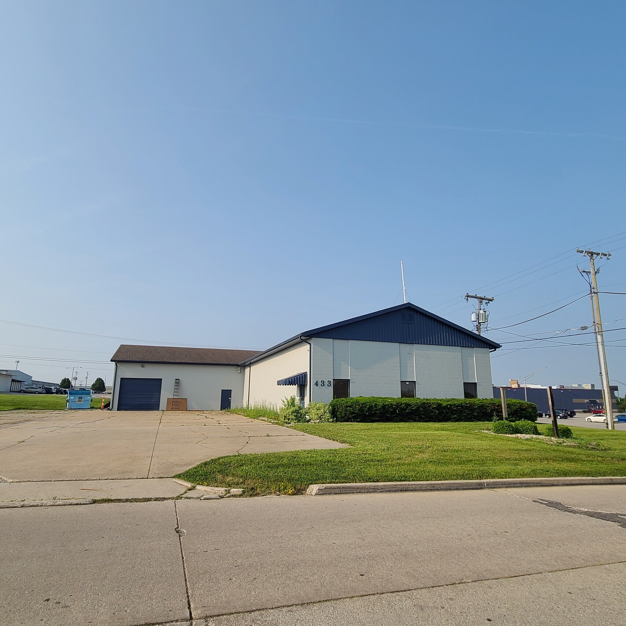 433 Council Dr, Fort Wayne, IN à louer Photo de l’immeuble– Image 1 sur 7