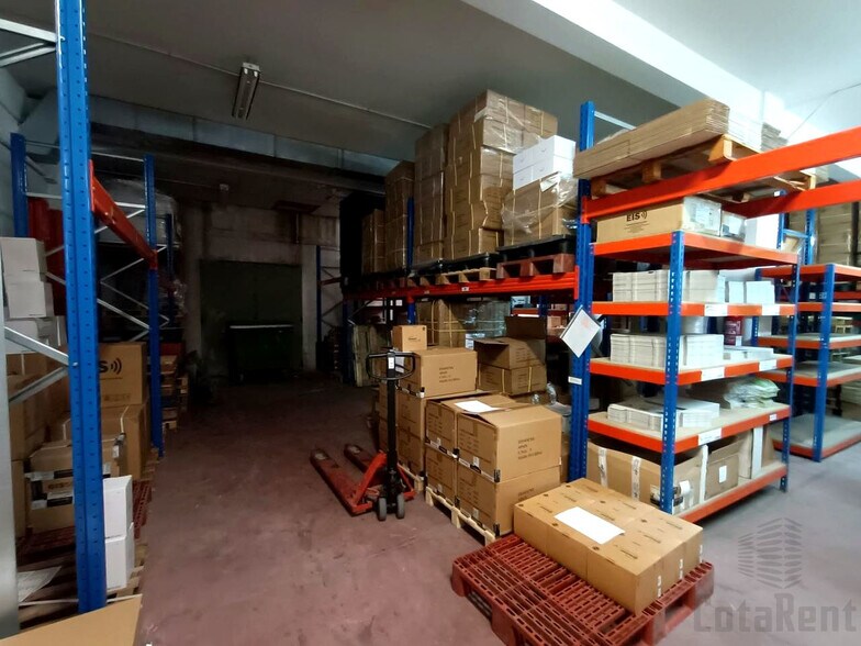 Industriel/Logistique dans Zaragoza, Zaragoza à vendre - Photo intérieure – Image 2 sur 35
