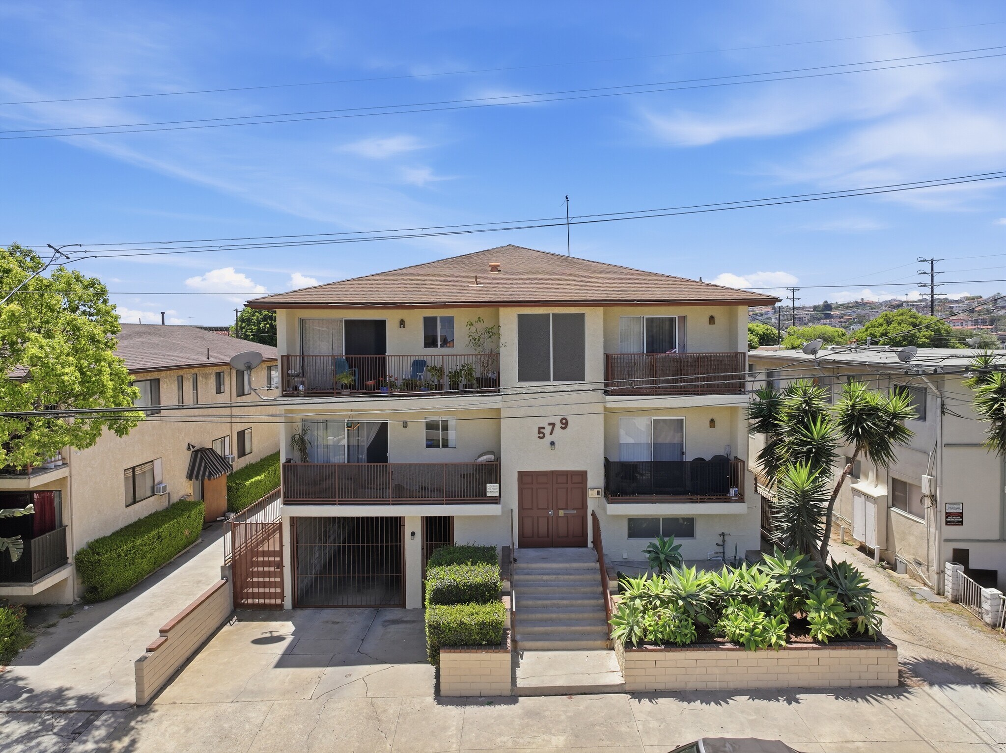 579 W 14th St, San Pedro, CA à vendre Photo de l’immeuble– Image 1 sur 12