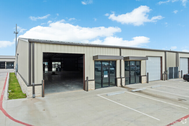 Plus de détails pour 19005 FM 529, Cypress, TX - Local d'activités, Industriel/Logistique à louer
