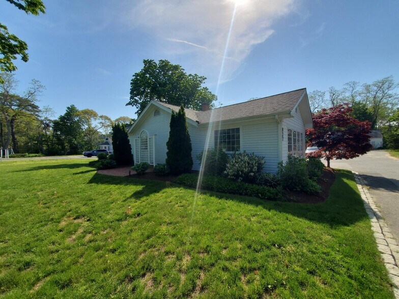 927-935 MA-6A, Yarmouth Port, MA à vendre - Photo de l’immeuble – Image 2 sur 8