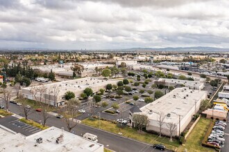 1400-1408 Village Way, Santa Ana, CA - Vue aérienne  vue de carte