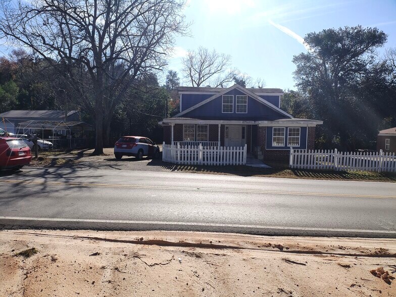 3332B Leesburg Rd, Columbia, SC à louer - Photo principale – Image 1 sur 20