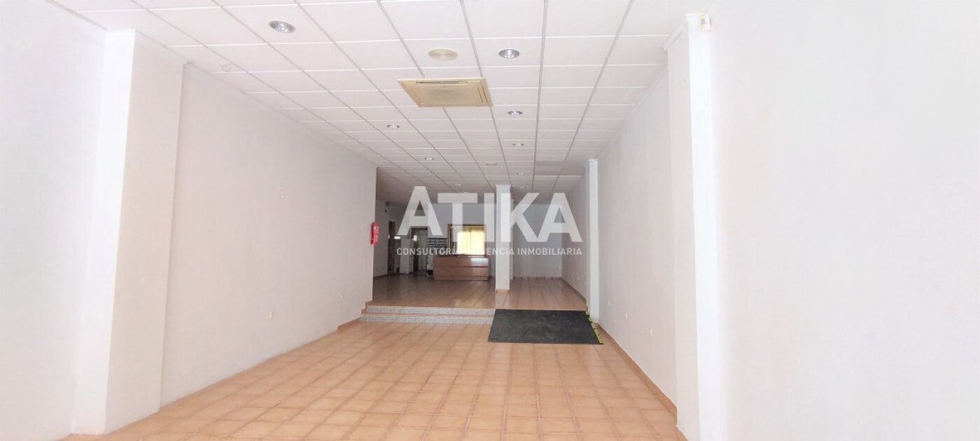 Local commercial dans Ontinyent, Valencia à vendre Photo intérieure– Image 1 sur 17