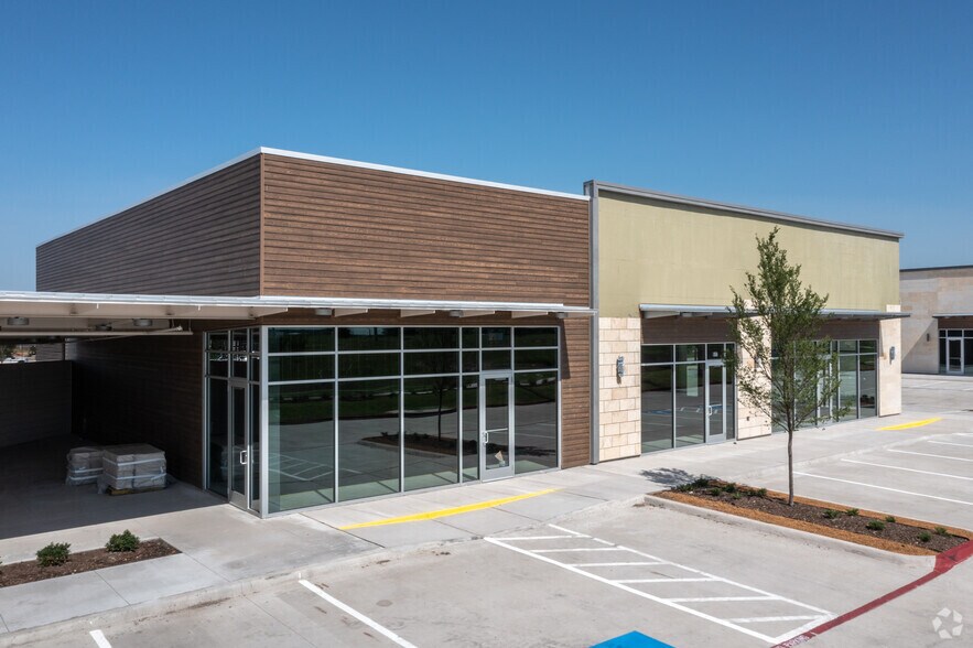 517 Laurence Dr, Heath, TX à vendre - Photo de l’immeuble – Image 2 sur 3