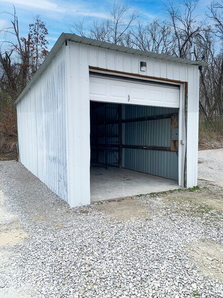 909 Broad St, Cookeville, TN à louer - Photo de l’immeuble – Image 3 sur 8