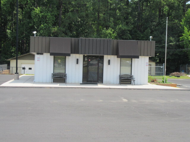 2111 S Horner Blvd, Sanford, NC à louer Photo intérieure– Image 1 sur 10