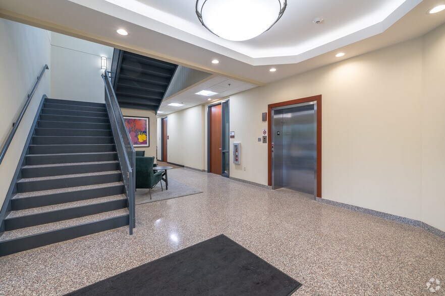 652 Bielenberg Dr, Woodbury, MN à vendre - Photo intérieure – Image 3 sur 3