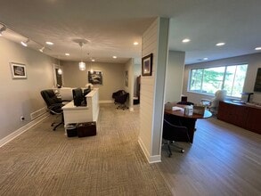 13951-13959 W Preserve Blvd, Burnsville, MN à louer Photo de l’immeuble– Image 2 sur 11
