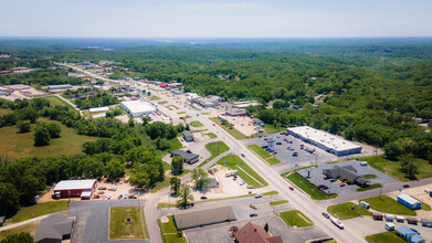 401 N Main St, Gravois Mills, MO - VUE AÉRIENNE  vue de carte - Image1