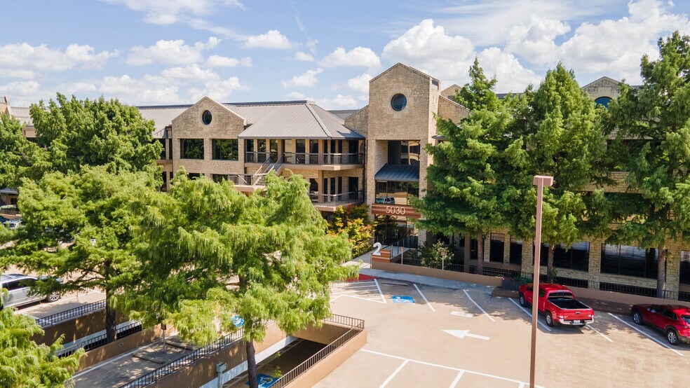 5020 Riverside, Irving, TX à louer - Photo de l’immeuble – Image 3 sur 48