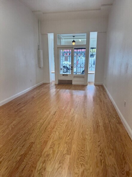 404 Broadway, San Francisco, CA à louer - Photo de l’immeuble – Image 2 sur 9
