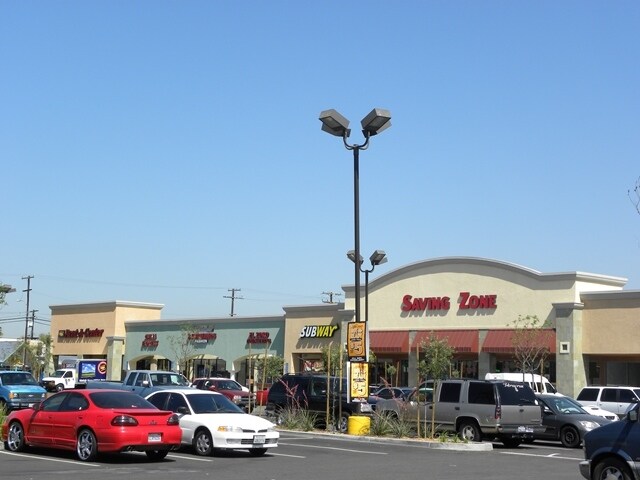 1323-1375 E 4th St, Ontario, CA à louer - Photo de l’immeuble – Image 2 sur 4